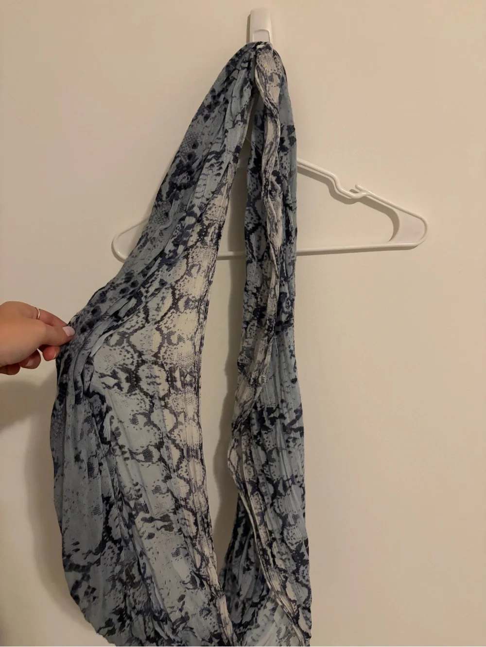 Light Blue Snake-Print Lightweight Scarf